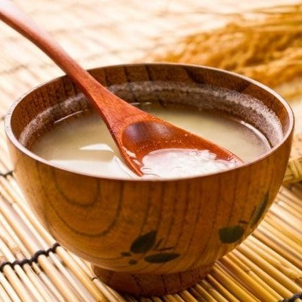 甘酒を朝食代わりに飲むメリットは?ダイエットや便秘改善に効果的な理由