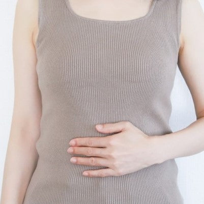甘酒が腸内環境を改善する?米麹や酒粕による腸活の効果を解説